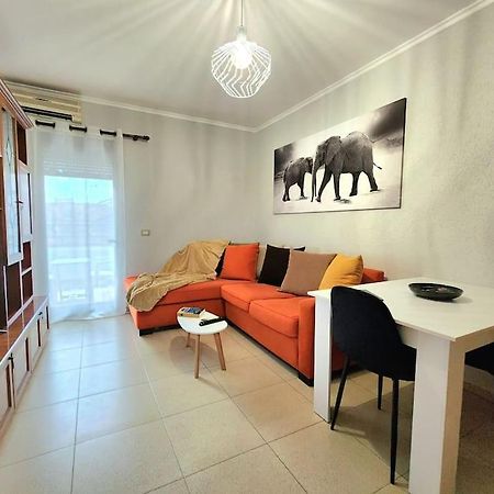 One Bd Flat Near Center With 24H Self Check In Lejlighed Tirana Eksteriør billede
