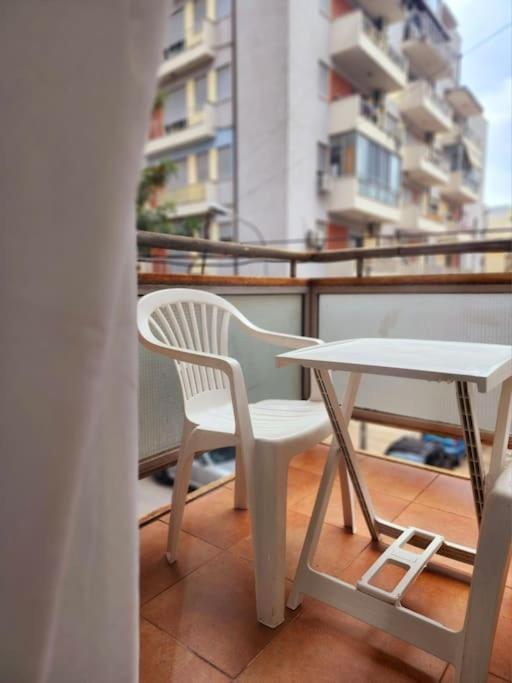 One Bd Flat Near Center With 24H Self Check In Lejlighed Tirana Eksteriør billede